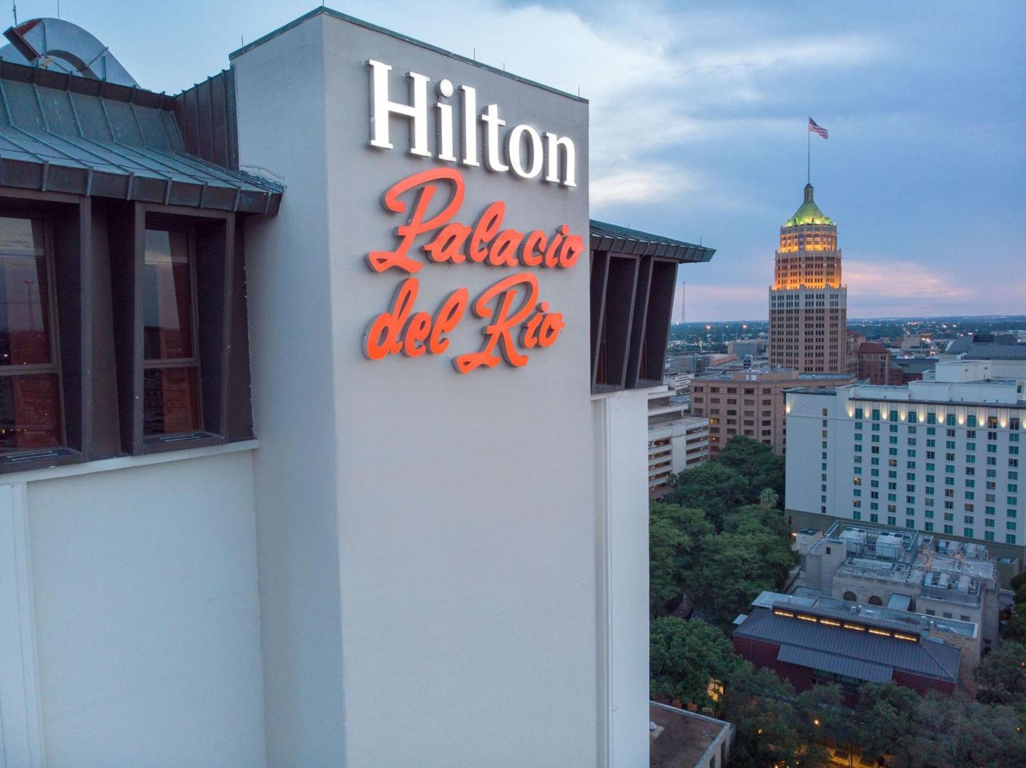 Hilton Palacio Del Rio Hotel San Antonio Exterior photo